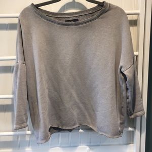 Cropped crew neck